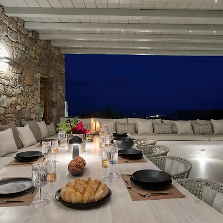 Villa Hadi, Ideal For Large Groups And Families