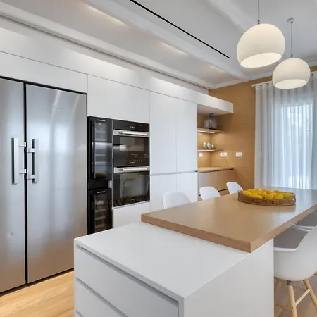 Hadi, Ideal For Large Groups And Families Villa